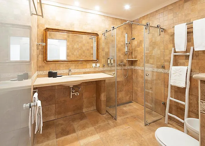 Casas De Carvoeiro By Sevencollection *